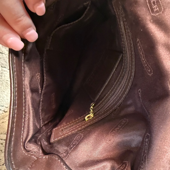 Coach Vintage Legacy Brown Leather Adjustable Crossbody - EUC - Picture 13 of 16